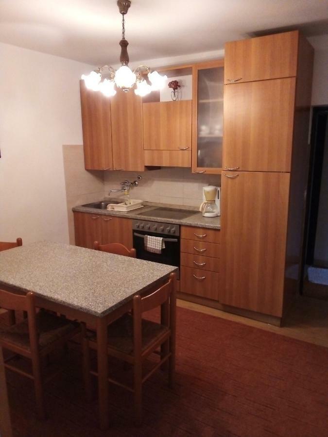 Filipo Apartments Poreč Eksteriør billede